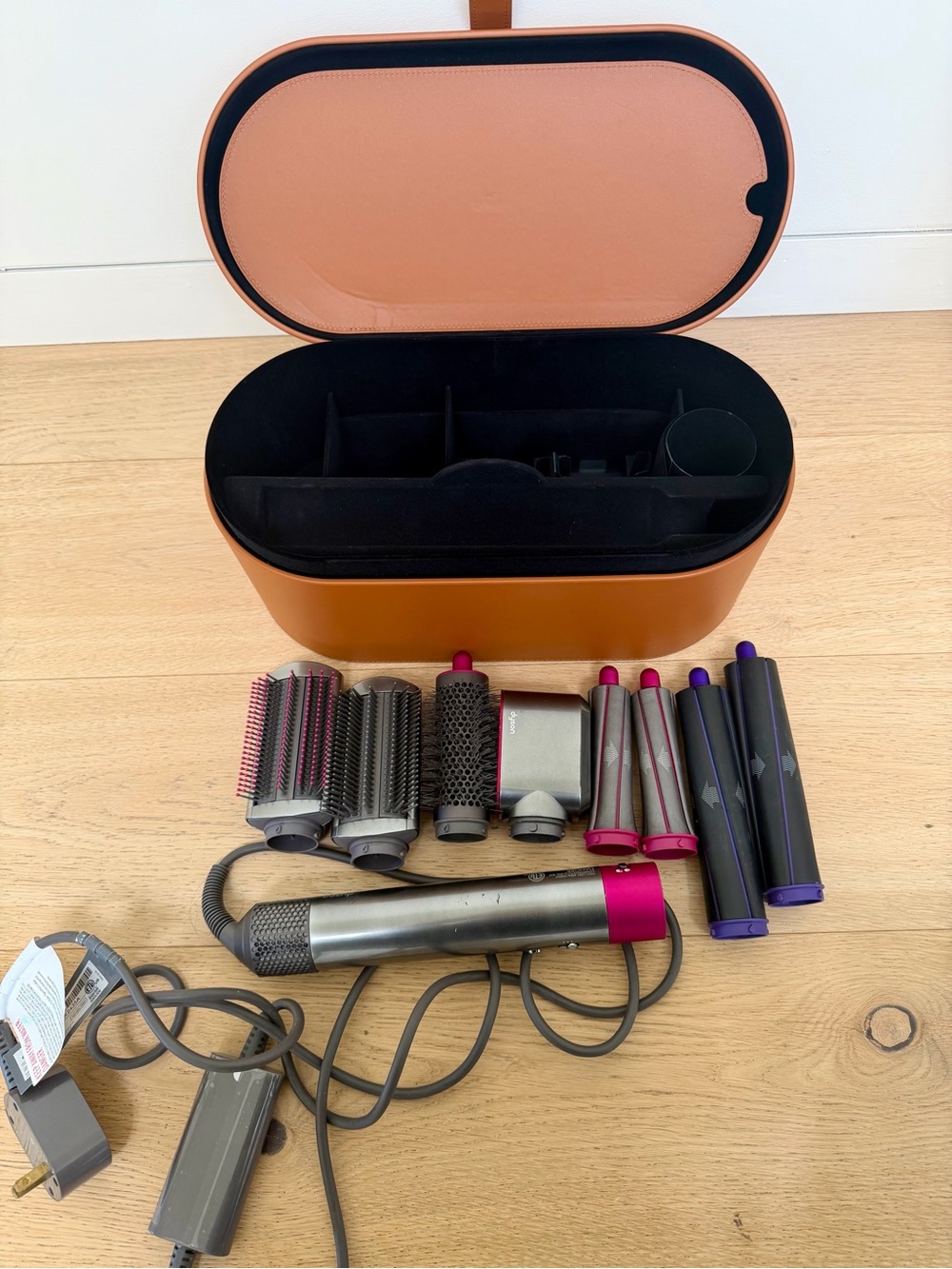 Dyson Airwrap with Complete Multi-Attachments - USED BUT GOOD